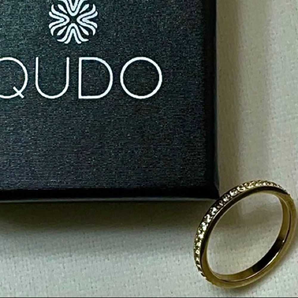 QUDO Gold Swarovski Crystals Spacer Ring Like New